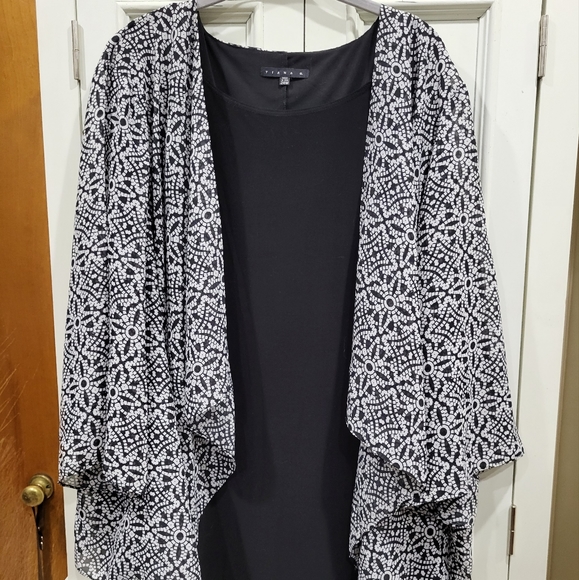 Tiana B black one piece dress with attached shell - Picture 2 of 6